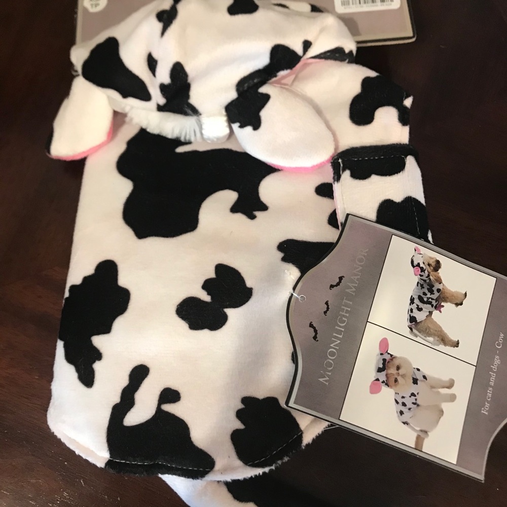 🐶 🐈 Dog or Cat Cow Costume 🐮
